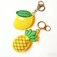 Porte-clés perlé en forme de fruits (Fraise, Ananas, Citron, Cerise, Pastèque), breloque de sac perlée, pendentif porte-clés en métal tendance pour cadeau