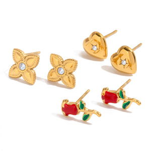 Juego de Aretes con Diseño de Corazón y Rosa, Chapados en Oro de 18K, Acero Inoxidable, Joyería para Mujer, Regalo para Ocasiones Especiales, Engaste de Bisel - Product Image 5