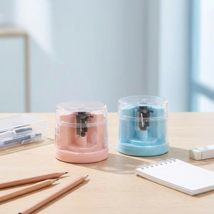 HUACHI 플라스틱 배터리 전동 연필깎이 - Product Image 1