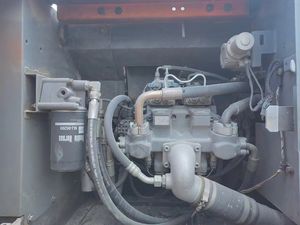 HITACHI เครื่องขุด ZX240G 24ตันเครื่องจักรก่อสร้างมือสองปั๊มกระปุกเกียร์1.2เมตรความจุ125กิโลวัตต์ - Product Image 3