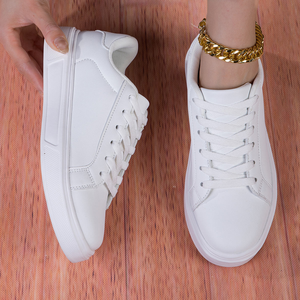 Custom Logo Breathable Patent Leather Casual Sneakers Lace up Low <b>Top</b> for Men and Women Wholesale - Product Image 3