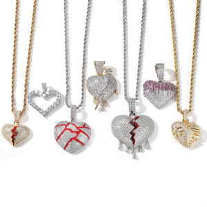 Joyería de <span class=keywords><strong>moda</strong></span> de tendencia, colgante de Corazón Roto chapado en oro y plata, dijes de cobre con collar de cadena torcida de acero inoxidable para hombres - Product Image 1