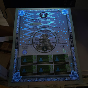 200 Piezas de Billetes de Zimbabue de Un Googol, Rollos de 509 Quintillones, Billetes de Papel de Gran Tamaño con Luz UV en una Bonita Caja - Product Image 5