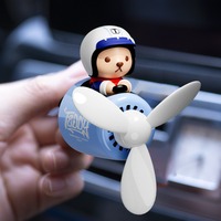 Support de parfum pour voiture en forme d'ours en peluche, diffuseur d'aromathérapie, accessoire décoratif tendance pour voiture