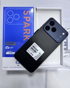 Spark 50 en Oferta, Doble SIM Español, 8+128GB, 6700mAh, Francés, Inglés, Pantalla >7'', 120Hz, 2K, Android Desbloqueado, Bandas de Red Techno - Product Image 1