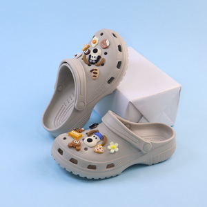 Sabots pour enfants Walker Dog, beige, antidérapants, intérieur/extérieur, bébé unisexe, chaussures d'été avec décorations de dessins animés - Product Image 5