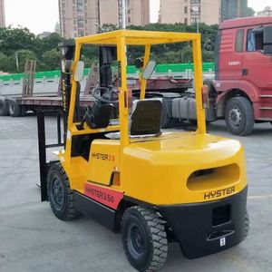 รถยกมือสองขายดี 3.5 ตัน Hyster 35 รถยกดีเซล รถยกสำหรับงานภูมิประเทศ รถยกมือสอง ผลิตในสหรัฐอเมริกา ปี 2022 - Product Image 2