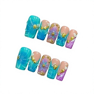30 faux ongles verts à presser, forme amande moyenne, avec perles 3D, fleurs et papillons dorés, design printemps-été, en acrylique pour femmes - Product Image 6