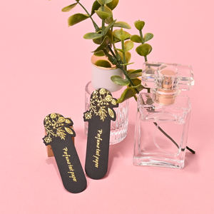 Papier poreux léger avec logo doré avec bande Papier de testeur de parfum d'usine Papier de carte de parfum noir - Product Image 3