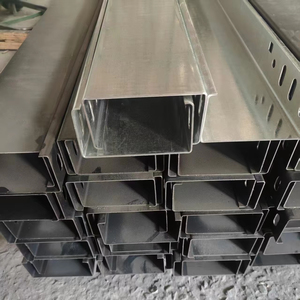 Organiseur de câbles sous le bureau en acier galvanisé industriel avec cheminée ventilée/perforée - Product Image 1