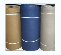 Tissu en polyester et viscose tissé, finition nette, surface mate élégante, pour costume de visioconférence professionnelle