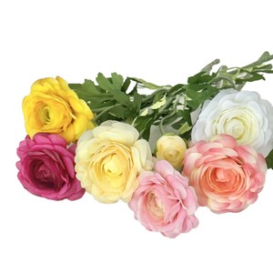 L-R247 <span class=keywords><strong>Fleurs</strong></span> artificielles <span class=keywords><strong>de</strong></span> renoncule à 2 têtes <span class=keywords><strong>de</strong></span> haute qualité pour la décoration <span class=keywords><strong>de</strong></span> salon, <span class=keywords><strong>de</strong></span> table à manger, accessoires <span class=keywords><strong>de</strong></span> photographie <span class=keywords><strong>de</strong></span> mariage, <span class=keywords><strong>bouquet</strong></span> <span class=keywords><strong>de</strong></span> <span class=keywords><strong>mariée</strong></span> - Product Image 5