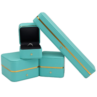 Boîte à bijoux de luxe personnalisée, boîte à bijoux de mariée, étui pour bague, collier, bracelet, boucles d'oreilles, emballage adapté, boîte à bijoux en cuir PU à clapet, ODM