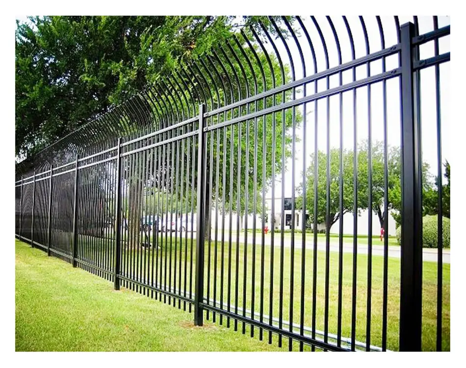 Clôture en acier courbé à 3rails personnalisée clôture en fer forgé clôture en métal à vendre