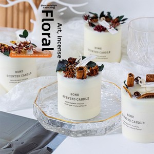 Bougie parfumée artisanale à l'art floral |   Cire de soja 45H avec de vraies fleurs séchées |   Décoration d'intérieur botanique pour mariage et spa |   Boîte cadeau - Product Image 5