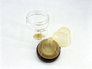 <span class=keywords><strong>Biberon</strong></span> en <span class=keywords><strong>verre</strong></span> naturel de haute qualité sans BPA, 5 oz et 8 oz, durable, <span class=keywords><strong>anti</strong></span>-<span class=keywords><strong>colique</strong></span>, à col large, pour nouveau-nés, avec débit variable et motifs imprimés - Product Image 5