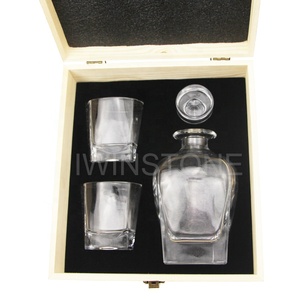 Diamant gravé <span class=keywords><strong>carafe</strong></span> à <span class=keywords><strong>whisky</strong></span> et lunettes barre sertie de <span class=keywords><strong>bouchon</strong></span> pour cadeau et fête <span class=keywords><strong>carafe</strong></span> à <span class=keywords><strong>whisky</strong></span> coffret cadeau En Verre - Product Image 2