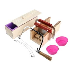 Kit de fabrication de <span class=keywords><strong>savon</strong></span> rectangulaire grand 9 pièces pour fournitures de fabrication de <span class=keywords><strong>savon</strong></span> bricolage avec boîte <span class=keywords><strong>en</strong></span> <span class=keywords><strong>bois</strong></span> - Product Image 1