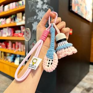 Porte-clés de badminton en crochet fait main, design créatif, mignon, pour les amoureux du sport, cadeau pour fille, breloque de sac à main, sangle de téléphone, porte-clés de voiture - Product Image 4