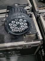 Projecteur LED PAR étanche d'occasion Stagelight LQE WY1810 pour éclairage de concert, scène extérieure et location événementielle