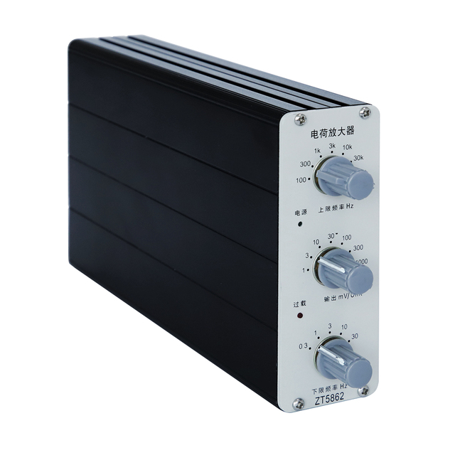 Low Noise Wide Frequency Charge Amplifier