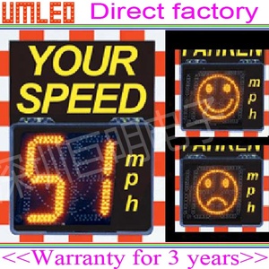 Signal de circulation électrique solaire <span class=keywords><strong>portable</strong></span> avec limite de vitesse radar Conception de visage simple et souriant pour la sécurité routière - Product Image 3
