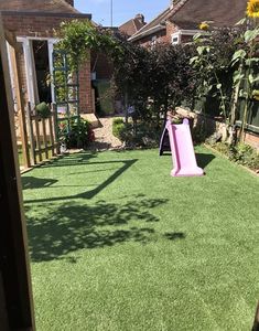 <span class=keywords><strong>Gazon</strong></span> synthétique antidérapant de haute qualité résistant à la décoloration Tapis vert <span class=keywords><strong>Gazon</strong></span> artificiel pour aire de jeux extérieure Aménagement paysager - Product Image 4