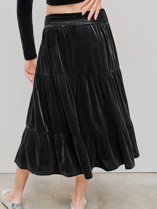 2026 Wholesale of high-end European and American design mid length casual lotus leaf <b>velvet</b> midi <b>skirt</b> - Product Image 5