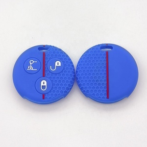 Étui de protection de clé de voiture en silicone durable personnalisé du fabricant, plusieurs couleurs, étui de porte-clés de voiture personnalisé pour <span class=keywords><strong>Mercedes</strong></span> Benz - Product Image 3