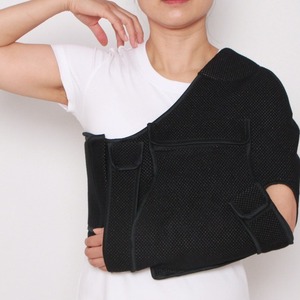 Cabestrillo para el brazo con logotipo de marca personalizado, inmovilizador de hombro para dormir, cabestrillo muy suave para <span class=keywords><strong>rotura</strong></span> del manguito <span class=keywords><strong>rotador</strong></span> - Product Image 5