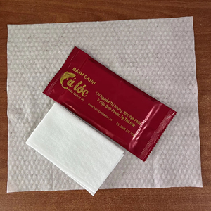 Paquete de toallitas húmedas de limpieza de viaje suaves no tejidas desechables de una sola pieza con estampado personalizado para limpieza de restaurante - Product Image 3