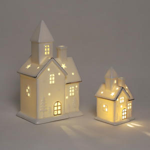 Wit Keramisch Huis Met Hart Ster Kerstboom Home Decor Cadeau-Feestelijk Kerstdecor-Warme Gloed Keuze Van 2 - Product Image 1