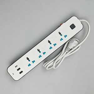 <span class=keywords><strong>Multiprise</strong></span> électrique universelle OEM/ODM avec 3/<span class=keywords><strong>4</strong></span> prises, <span class=keywords><strong>4</strong></span> ports USB, interrupteurs individuels et protection contre les surtensions pour la maison et le bureau - Product Image 3