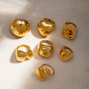 2024 летние модные массивные ювелирные изделия 18k позолоченные титановые стальные Водонепроницаемые Кольца в стиле хип-хоп оптом преувеличенное кольцо для женщин