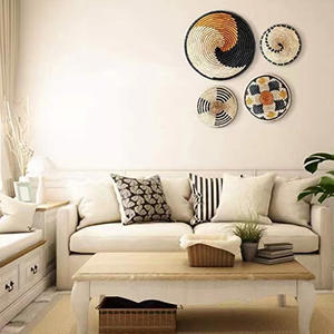 Juego de cuatro cestas redondas bohemias rústicas para decoración de pared, diseño tradicional con patrón de plantas de primavera - Product Image 3