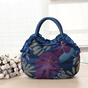 PLAYMAX Bolso de Mano Clásico y Elegante para Mujer, Color Sólido, con Correa de Cadena Magnética y Encaje, Forro de Poliéster, 1L - Product Image 2