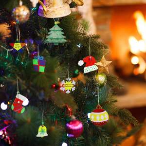 Ornements <span class=keywords><strong>de</strong></span> bricolage <span class=keywords><strong>en</strong></span> bois tranches <span class=keywords><strong>de</strong></span> bois vierges pré-percées inachevées artisanat <span class=keywords><strong>de</strong></span> Noël pour enfants et adultes bricolage vacances <span class=keywords><strong>de</strong></span> Noël - Product Image 2