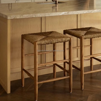 Tabouret de comptoir sans dossier HOMU en bois massif et rotin tressé, chaise de salle à manger au design contemporain pour cafés, hôtels et salons
