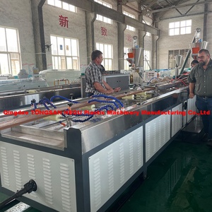 Anti-slip Waterproof Wood Grain <strong>WPC</strong> Decking Outdoor <strong>Flooring</strong> Machine Recycled Plastic <strong>WPC</strong> <strong>Profiles</strong> <strong>Extrusion</strong> <strong>Line</strong> Manufacturer - Product Image 4