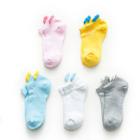 Nouvelles chaussettes en coton tricoté de couleur unie pour femme, mignonnes, basses, pour sports de plein air - Vente en gros disponible