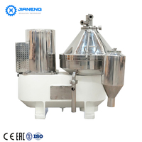 Séparateur centrifuge à disques automatique avec moteur et système PLC pour le traitement des produits laitiers, des boissons et des huiles, 1000-8000 L/h, haute productivité