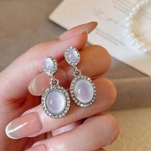 ต่างหูแบบติดเพชรทรงหยดน้ำ ดีไซน์หรูหราสไตล์เกาหลี ประดับโอปอล วัสดุอัลลอยด์ เหมาะสำหรับงานปาร์ตี้ ผู้หญิง รุ่นขายดี - Product Image 5