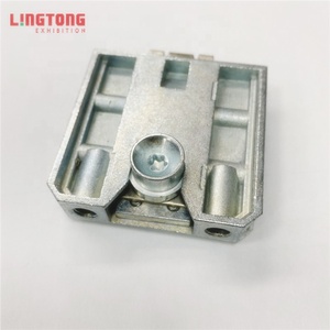 Blocco a Tensione da 80mm per Profili Quadrati da 80mm per Fiere ed Esposizioni, Facile da Installare e Assemblare - Product Image 5