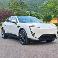 AVATR 11 Max AWD 2025, SUV 100% électrique, véhicule à énergie nouvelle, 4 roues motrices, voiture électrique intelligente, blanc