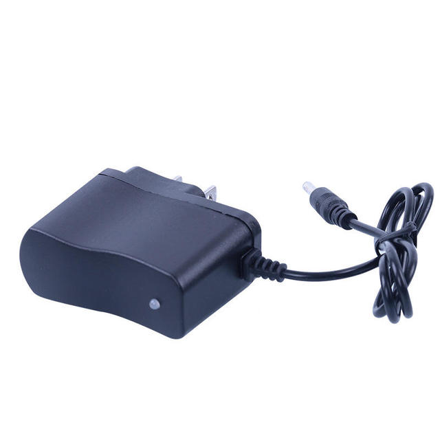 DC5.5/3.5 EU US Standard 18650 Battery Charger Adaptor 5V 1A DC Output PC Fireproof Material Overvoltage Protection
