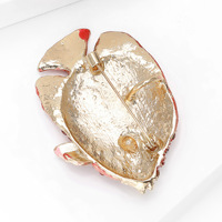 Broche en alliage en forme de poisson océanique mignon, entièrement ornée de strass, personnalisée, bijoux pour femmes, best-seller