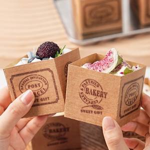 Caja de Embalaje Cuadrada Plegable de Papel Kraft para Mini Cupcakes, Pasteles de Queso y Postres, con Logotipo Personalizado, Estilo Natural Clásico - Product Image 3