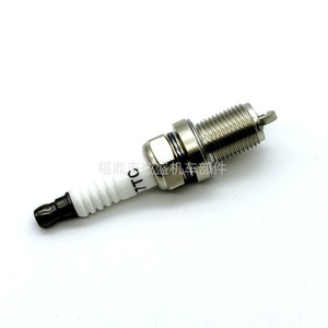 Bougie d'allumage K7TC à griffe unique blanche, accessoire pour machines de jardin, tronçonneuse et tondeuse à deux temps - Product Image 2