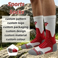 Chaussettes de sport en tricot pour le basketball et la course à pied, en polyester/nylon, avec logo personnalisé, motif rouge et blanc contrastant, coussinées, pour l'automne