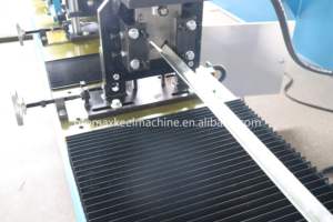 Machine de profilage de quilles en acier léger en forme de V et de L - Fabricant de profilés d'angle et de profilés de charpente pour systèmes de cloisons sèches - Product Image 4